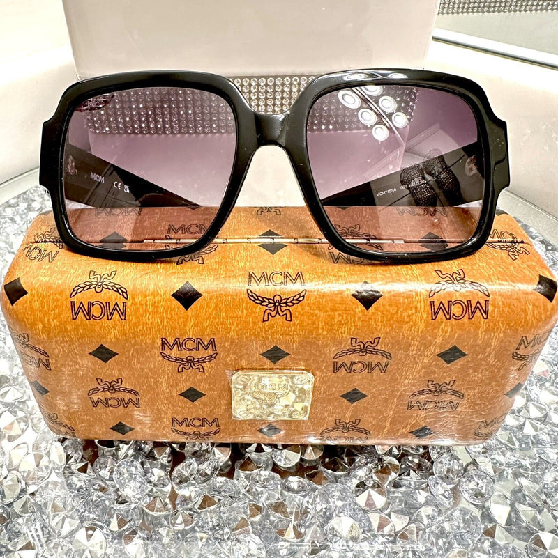 MCM 57mm butterfly sunglasses MCM München MCM698S 022 Sunglasses Black/Gold Butterfly  main image 3