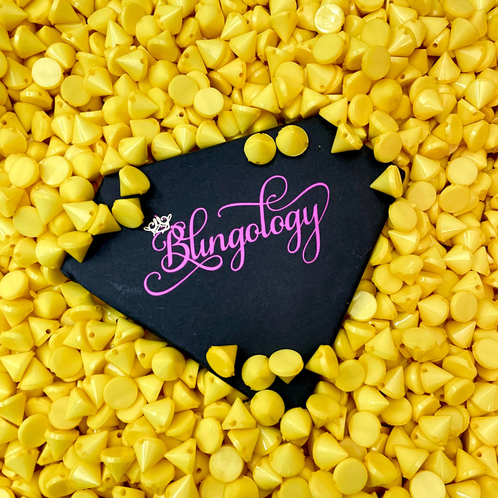 Live: $1 Pack - 100 Piece (10 x 10mm) Yellow Plastic Cone Shape Stud Spike Beads Rock Punk DIY Phone Decoration