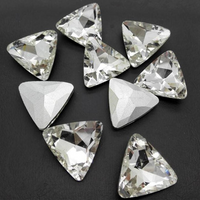 14mm Clear Glass Triangle Pointback Chatons Rhinestones - 10pcs